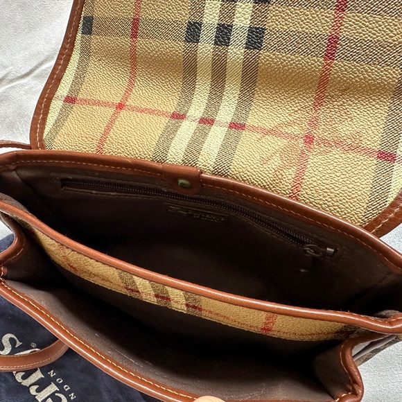 **AUTHENTIC** Burberry Haymarket Check Crossbody Bag - Vintage - Picture 4 of 10